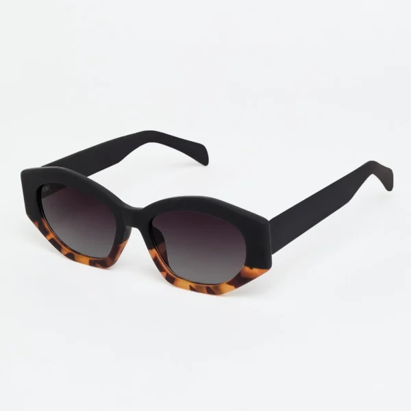 sunglasses-tiwi-colette-111-black-geometric-shape-by-kambio-eyewear-side